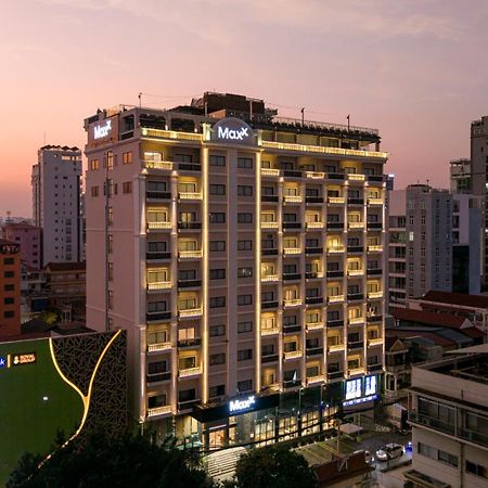 Maxx Phnom Penh Downtown By H World Hotel Kültér fotó