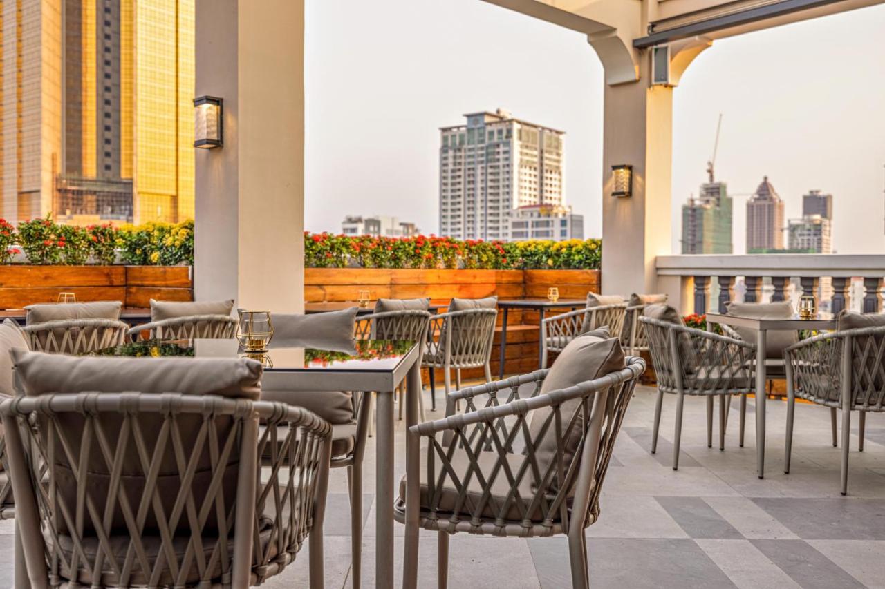 Maxx Phnom Penh Downtown By H World Hotel Kültér fotó