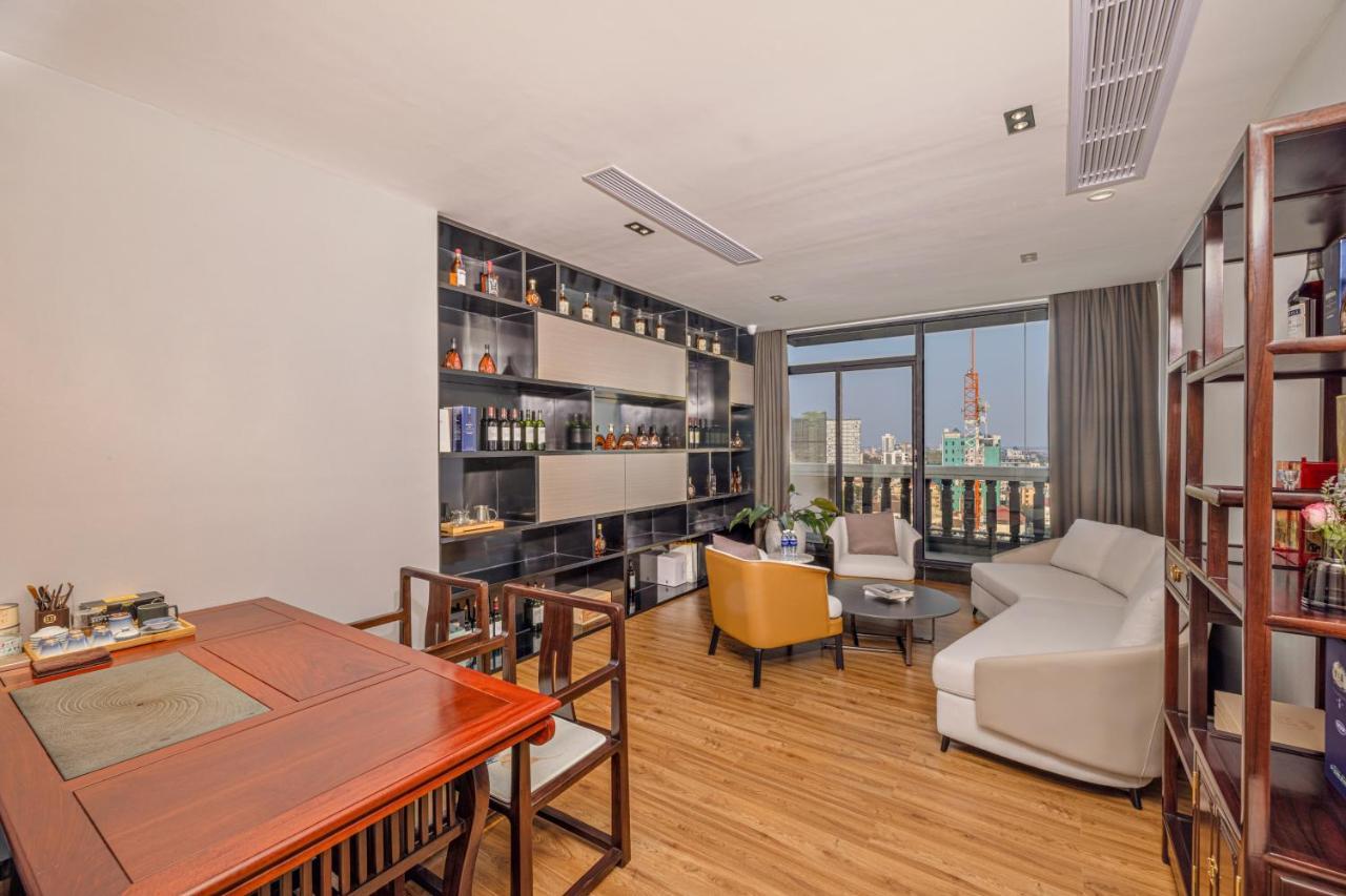 Maxx Phnom Penh Downtown By H World Hotel Kültér fotó