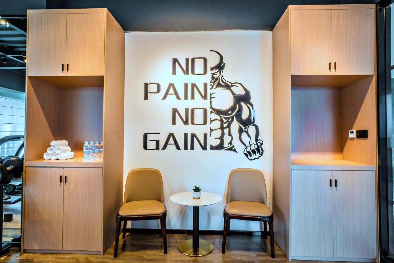 Maxx Phnom Penh Downtown By H World Hotel Kültér fotó