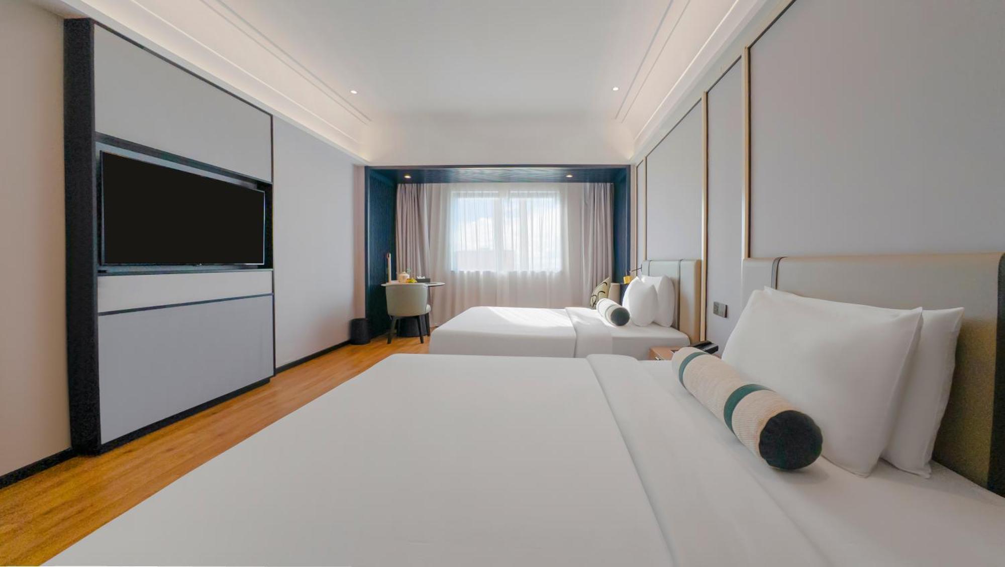 Maxx Phnom Penh Downtown By H World Hotel Kültér fotó